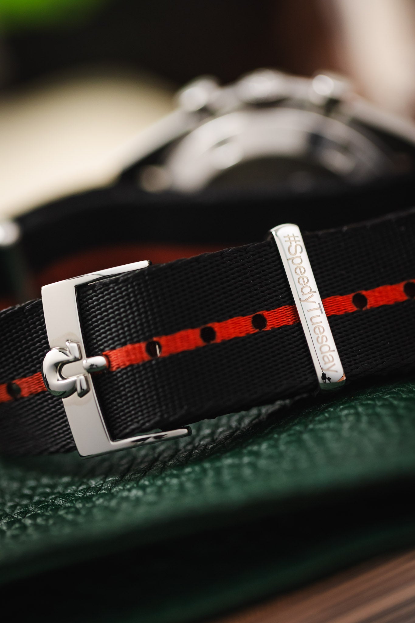 OMEGA Speedmaster Ultraman 311.12.42.30.01.001