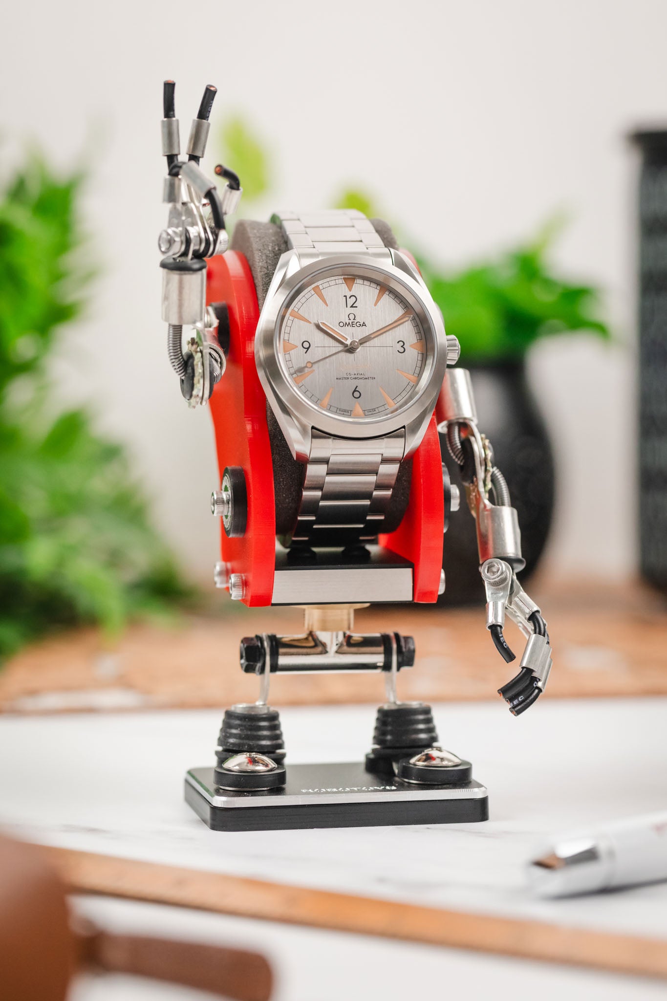 ROBOTOYS - MIKE - RED - Watch holder