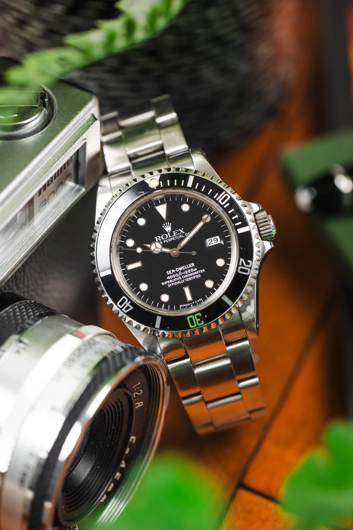 ROLEX Sea-Dweller 16600