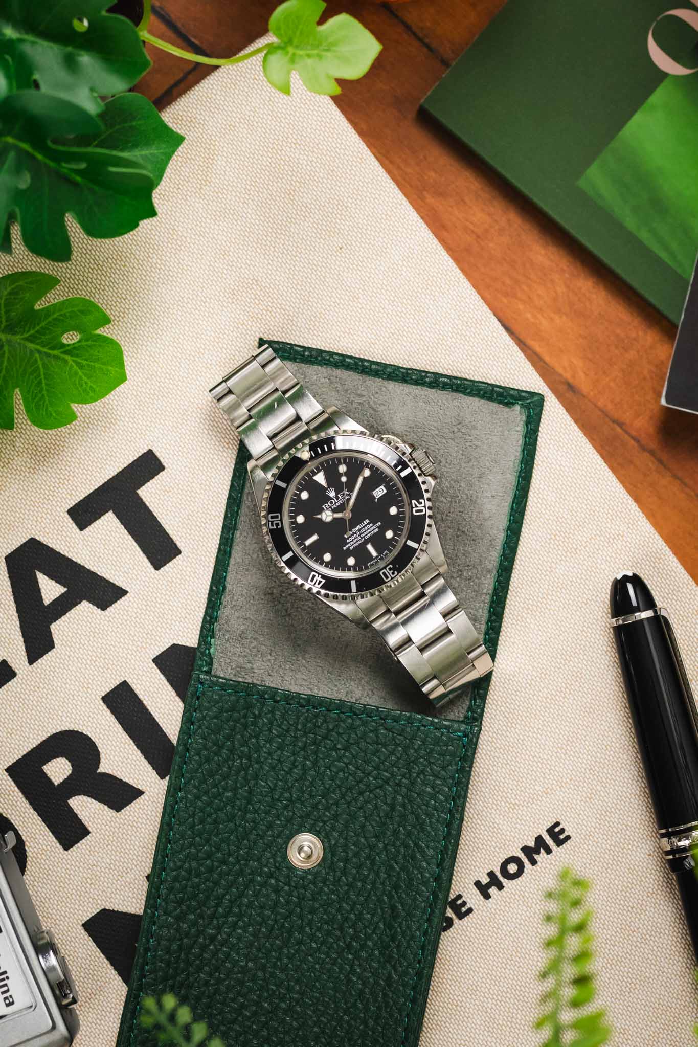 ROLEX Sea-Dweller 16600