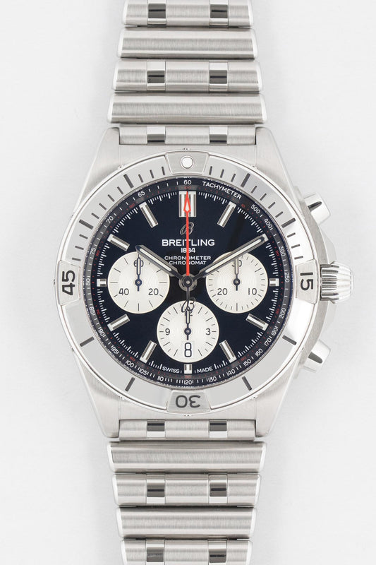 BREITLING Chronomat B01  AB0134101B1A1