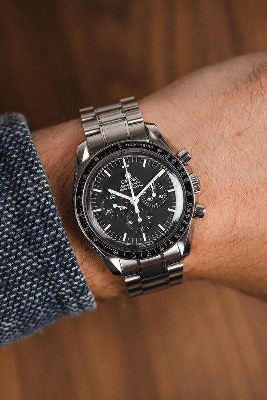 OMEGA  Speedmaster Professional Moonwatch
