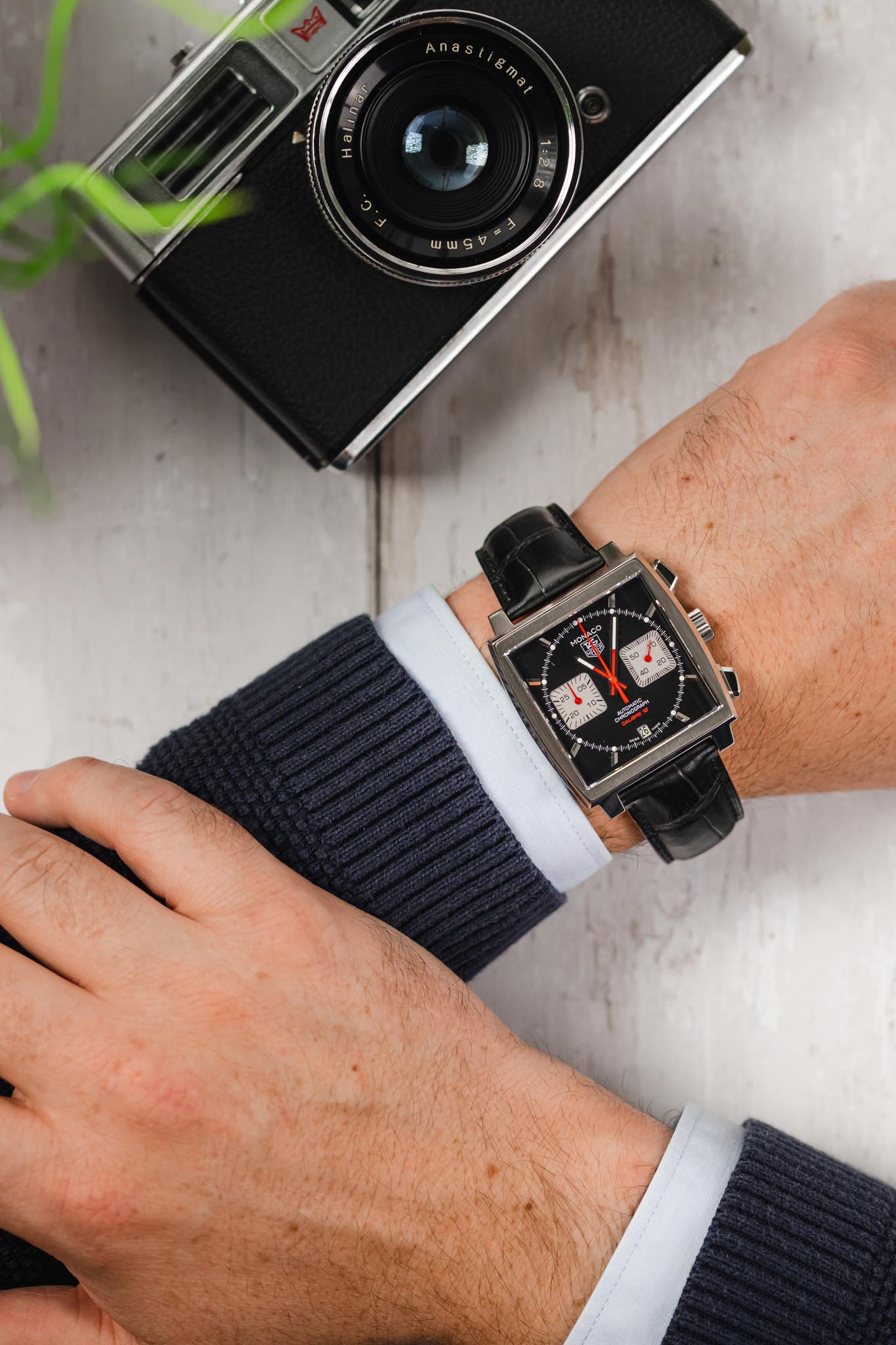 TAG HEUER Monaco Calibre 12 - Black dial